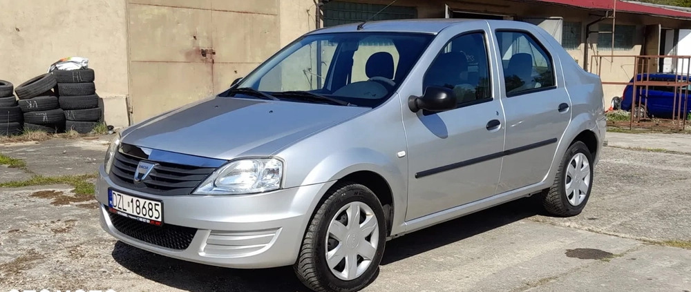 Dacia Logan cena 11999 przebieg: 175600, rok produkcji 2009 z Wojcieszów małe 137
